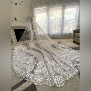 Wedding veil